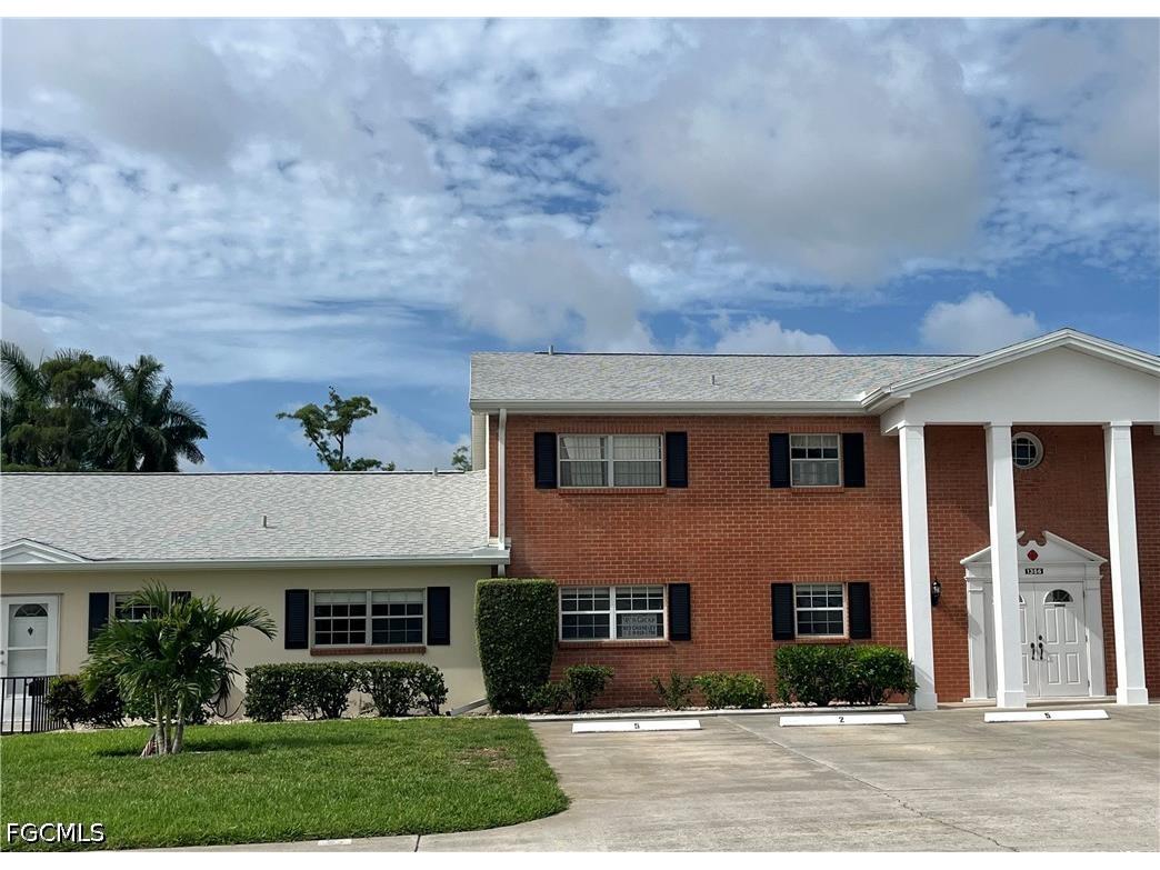 1356 Myerlee Country Club Boulevard #2 Fort Myers FL 33919 2026005185 image5