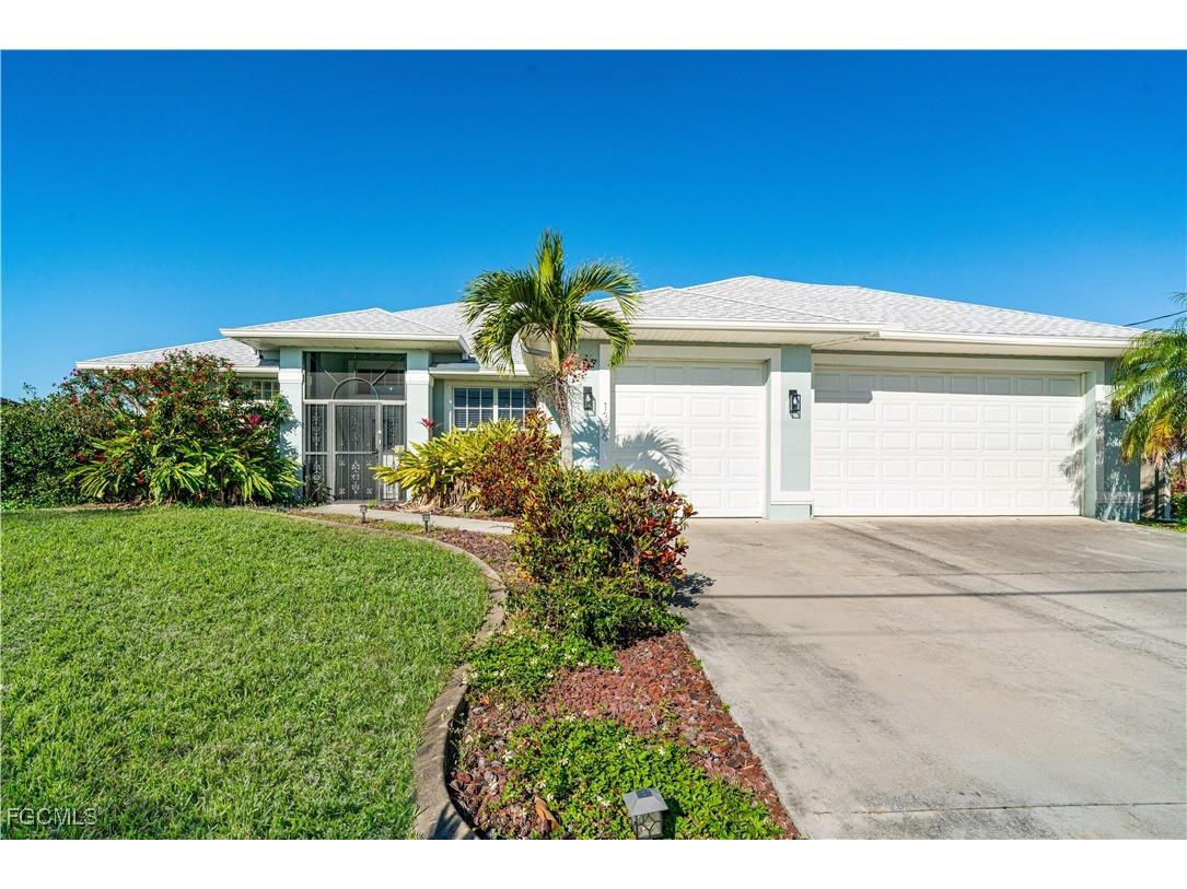 1356 NW 13th Place Cape Coral FL 33993 2025009353 image1