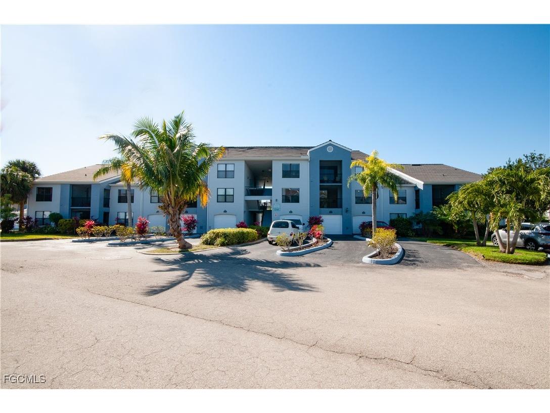 13561 Eagle Ridge Drive #1025 Fort Myers FL 33912 2025014571 image1