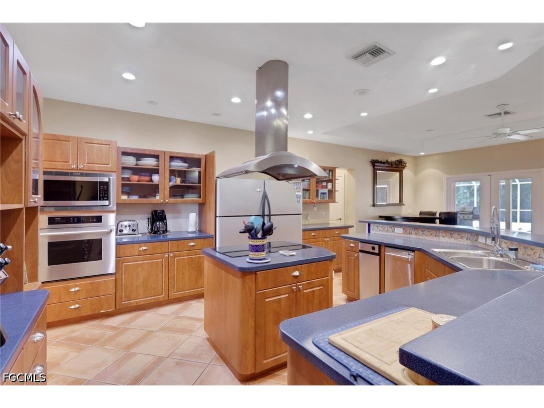 1357 Osceola Drive Fort Myers FL 33901 2026022632 image11