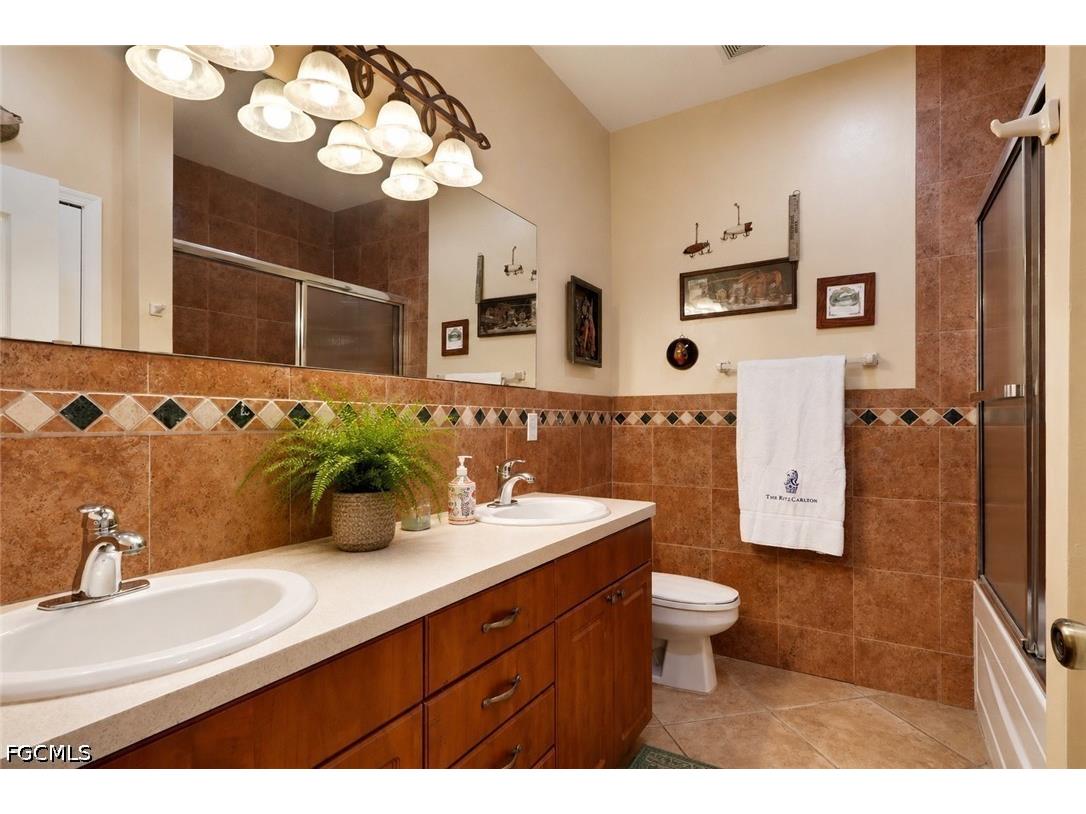 1357 Osceola Drive Fort Myers FL 33901 2026022632 image25