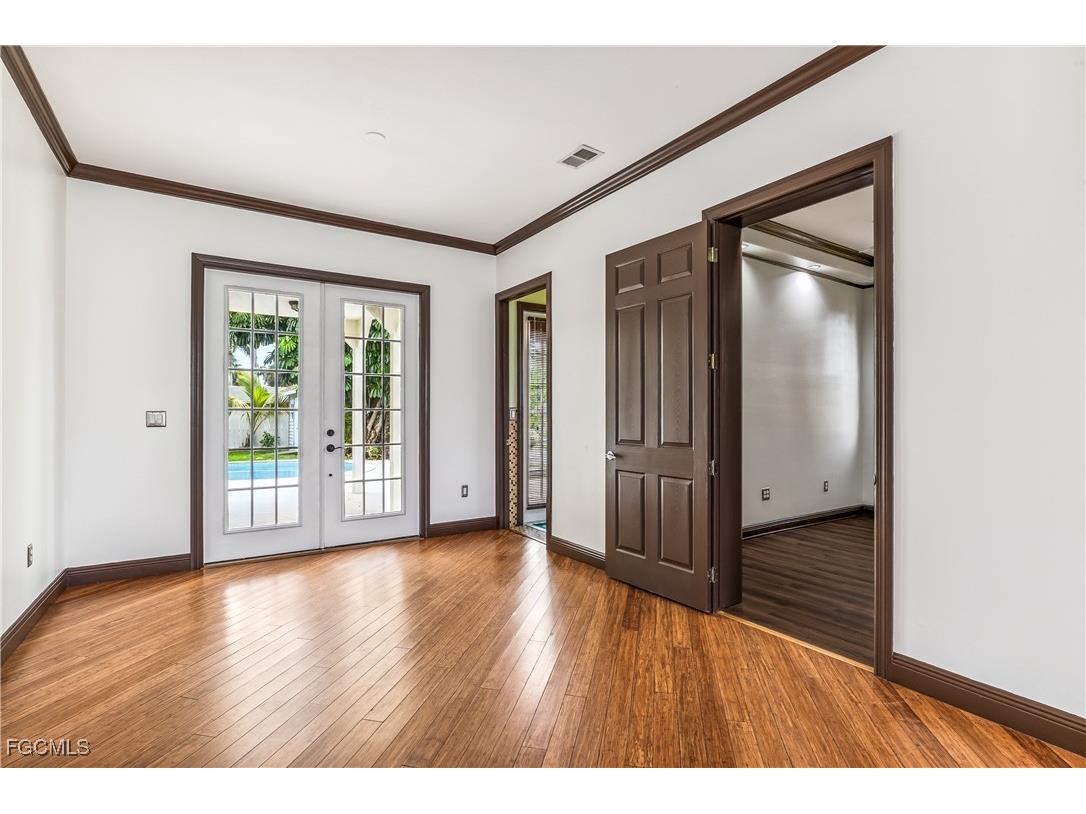 1358 Hopedale Drive Fort Myers FL 33919 2026000034 image11