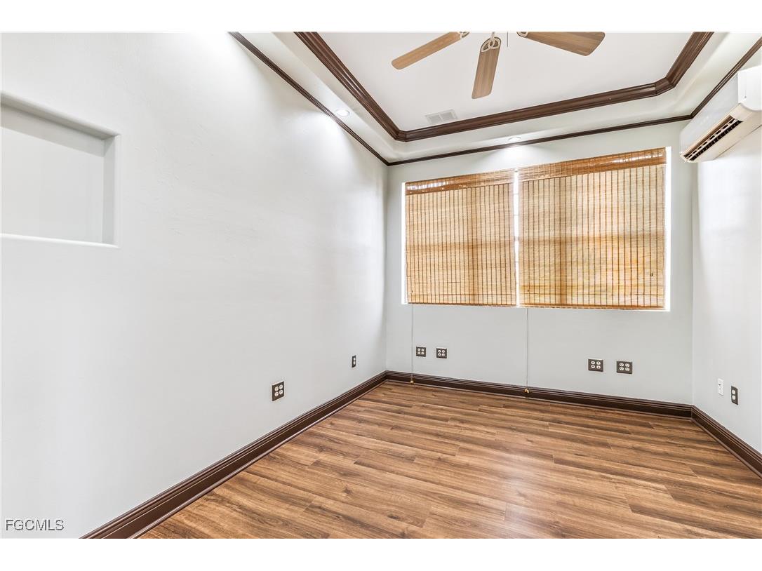 1358 Hopedale Drive Fort Myers FL 33919 2026000034 image23