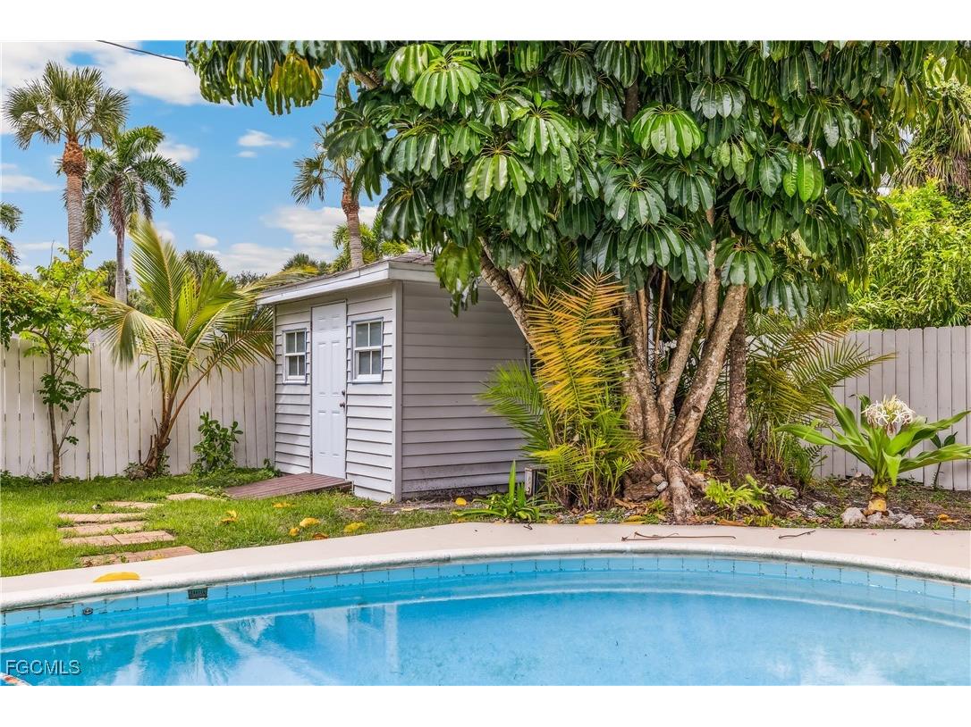 1358 Hopedale Drive Fort Myers FL 33919 2026000034 image25