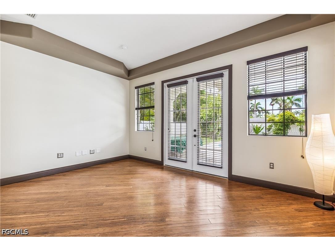 1358 Hopedale Drive Fort Myers FL 33919 2026019945 image10