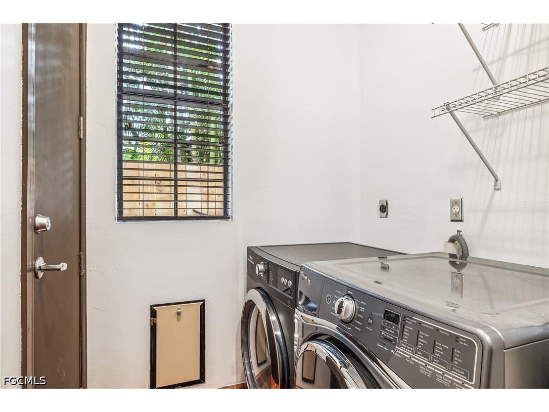 1358 Hopedale Drive Fort Myers FL 33919 2026019945 image24
