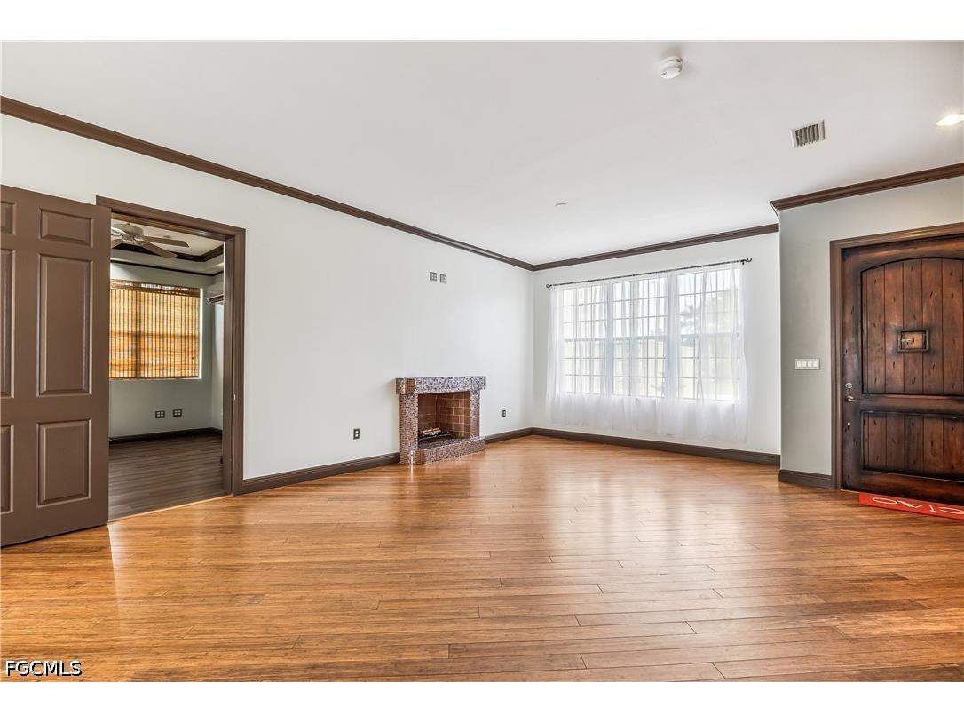 1358 Hopedale Drive Fort Myers FL 33919 2026019945 image9