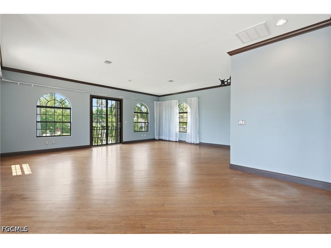 1358 Hopedale Drive Fort Myers FL 33919 2026027271 image5