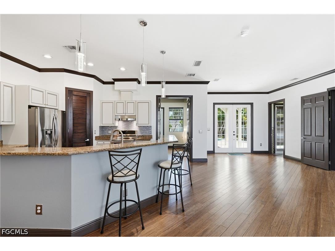 1358 Hopedale Drive Fort Myers FL 33919 2026027271 image8