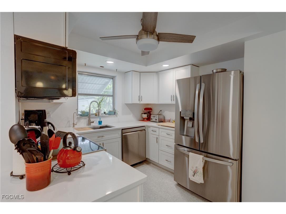 1358 Sunrise Drive North Fort Myers FL 33917 2025009540 image11