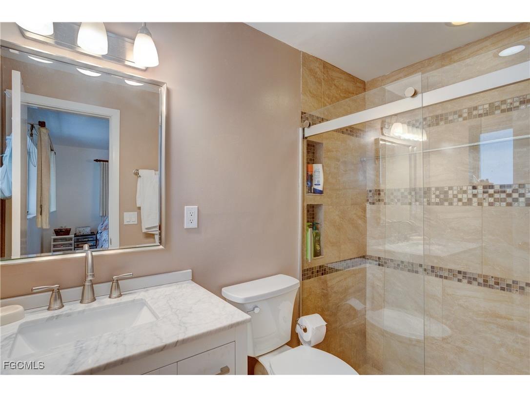 1358 Sunrise Drive North Fort Myers FL 33917 2025009540 image14