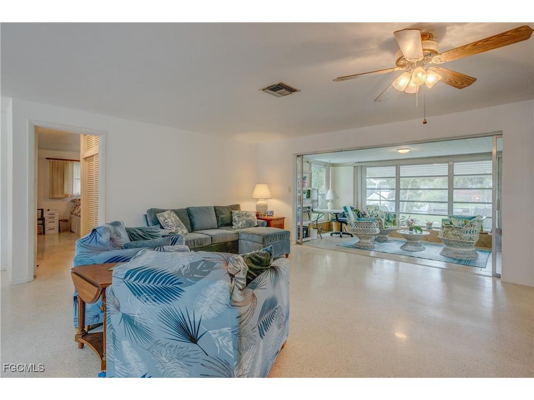 1358 Sunrise Drive North Fort Myers FL 33917 2025009540 image17
