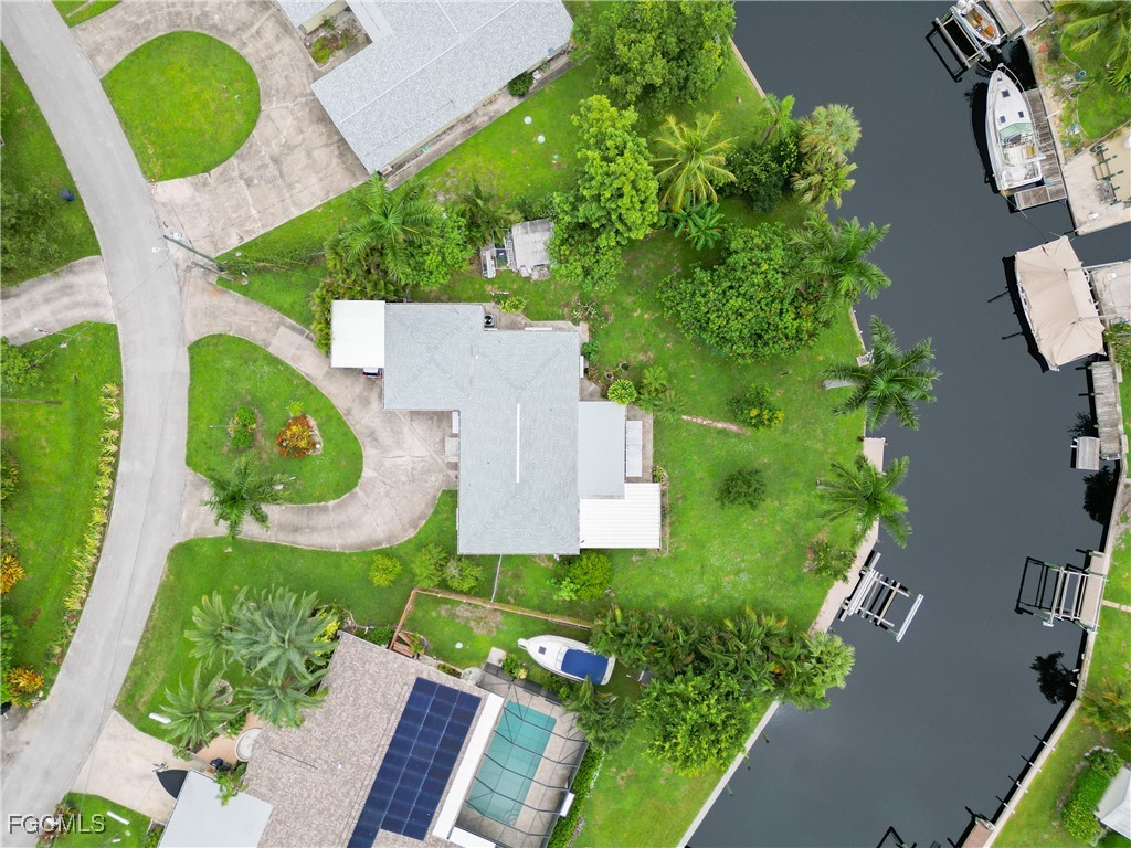 1358 Sunrise Drive North Fort Myers FL 33917 2025009540 image3