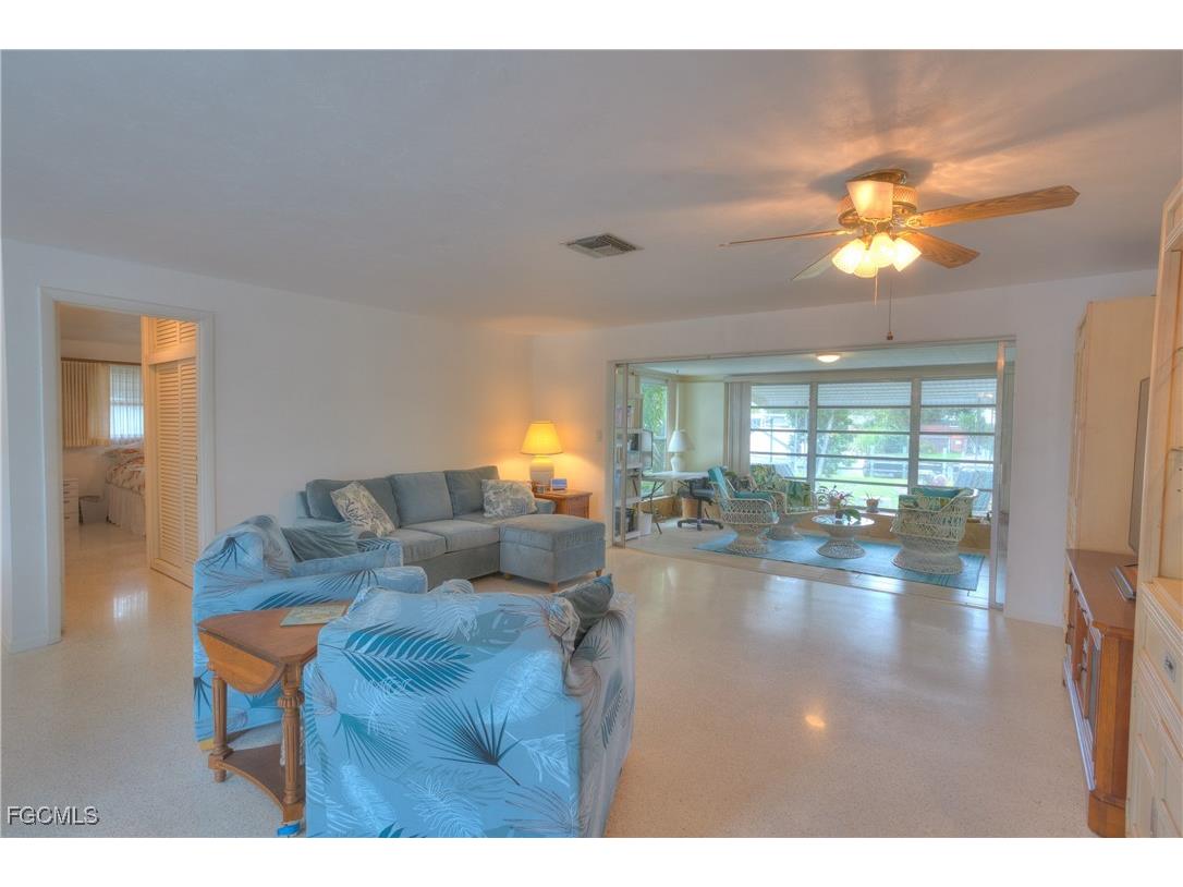 1358 Sunrise Drive North Fort Myers FL 33917 2025009540 image4