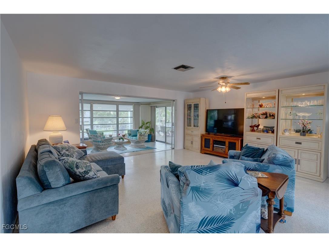 1358 Sunrise Drive North Fort Myers FL 33917 2025009540 image5