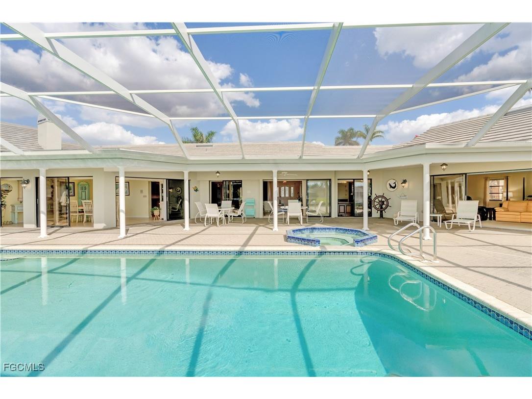 1358 Wainwright Way Fort Myers FL 33919 2026002357 image15