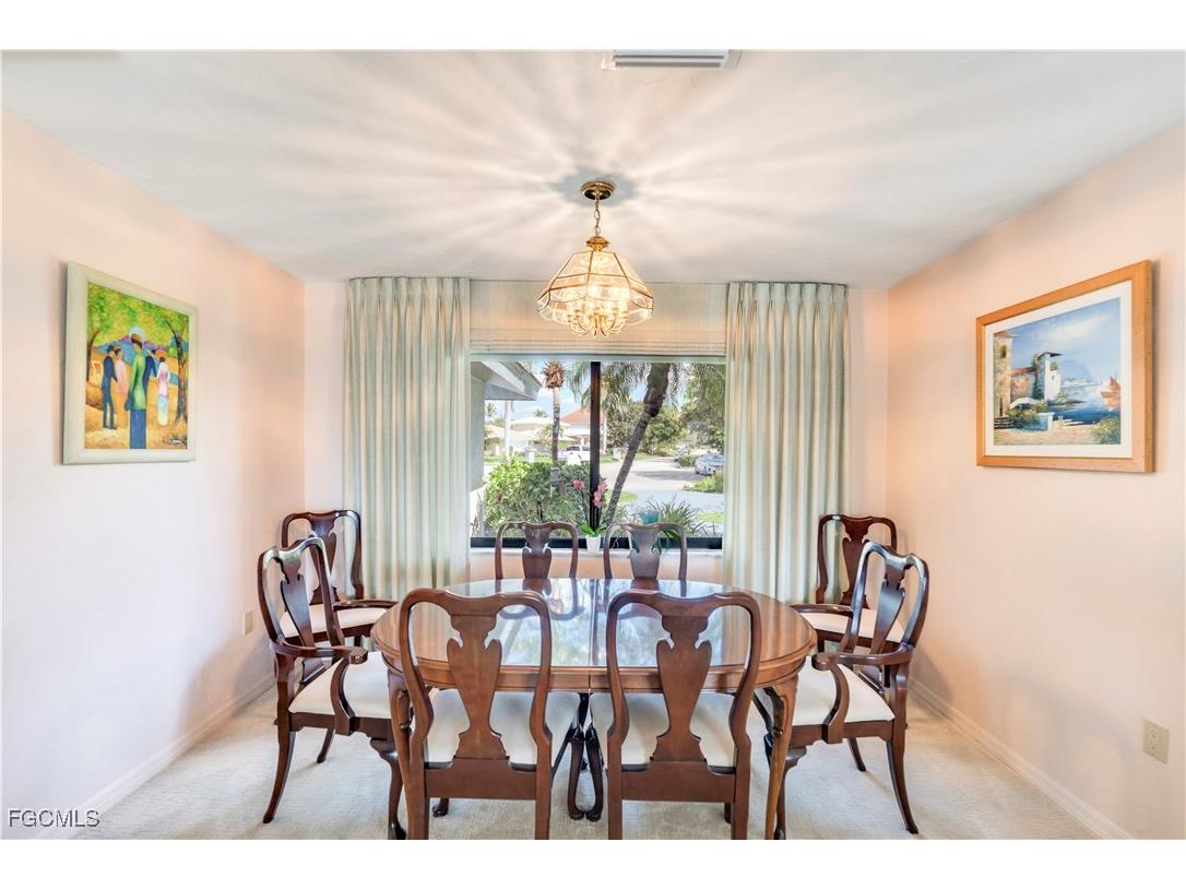 1358 Wainwright Way Fort Myers FL 33919 2026002357 image35