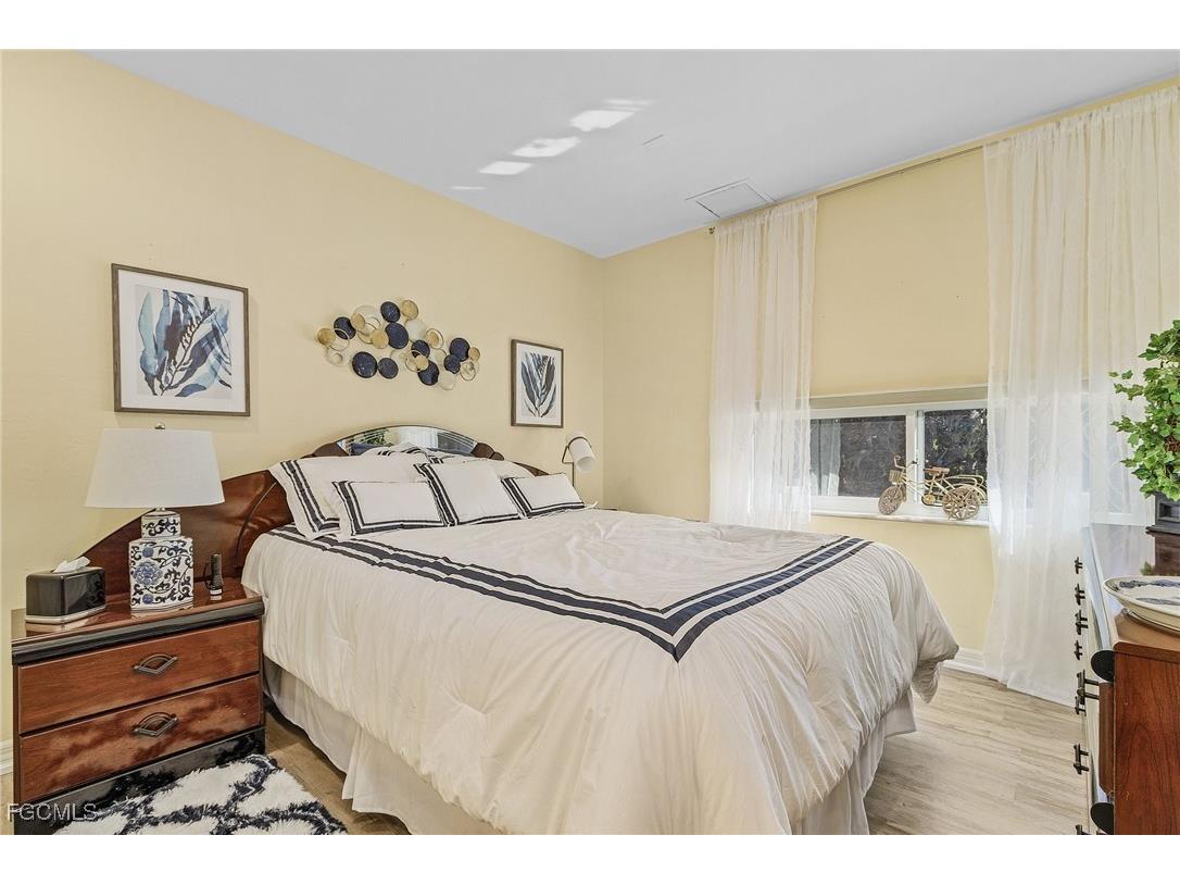 13580 Brynwood Lane Fort Myers FL 33912 2025011378 image36