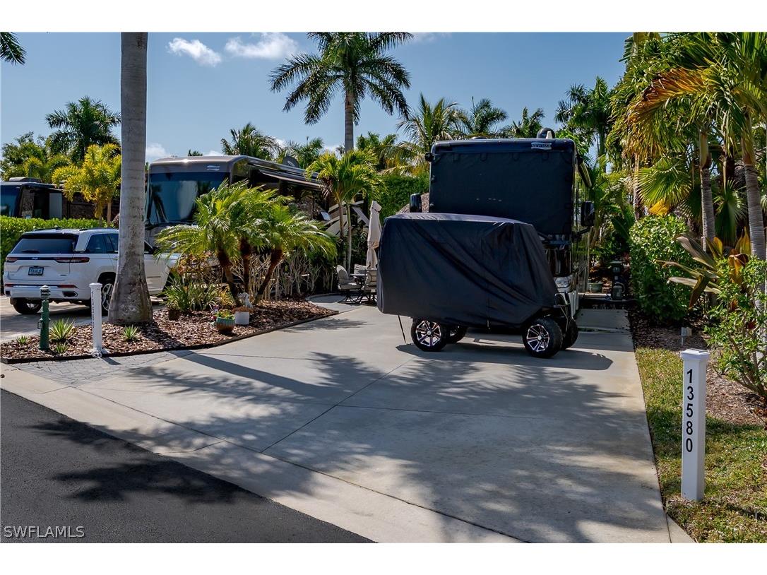 13580 Snook Circle Naples FL 34114 226006351 image16