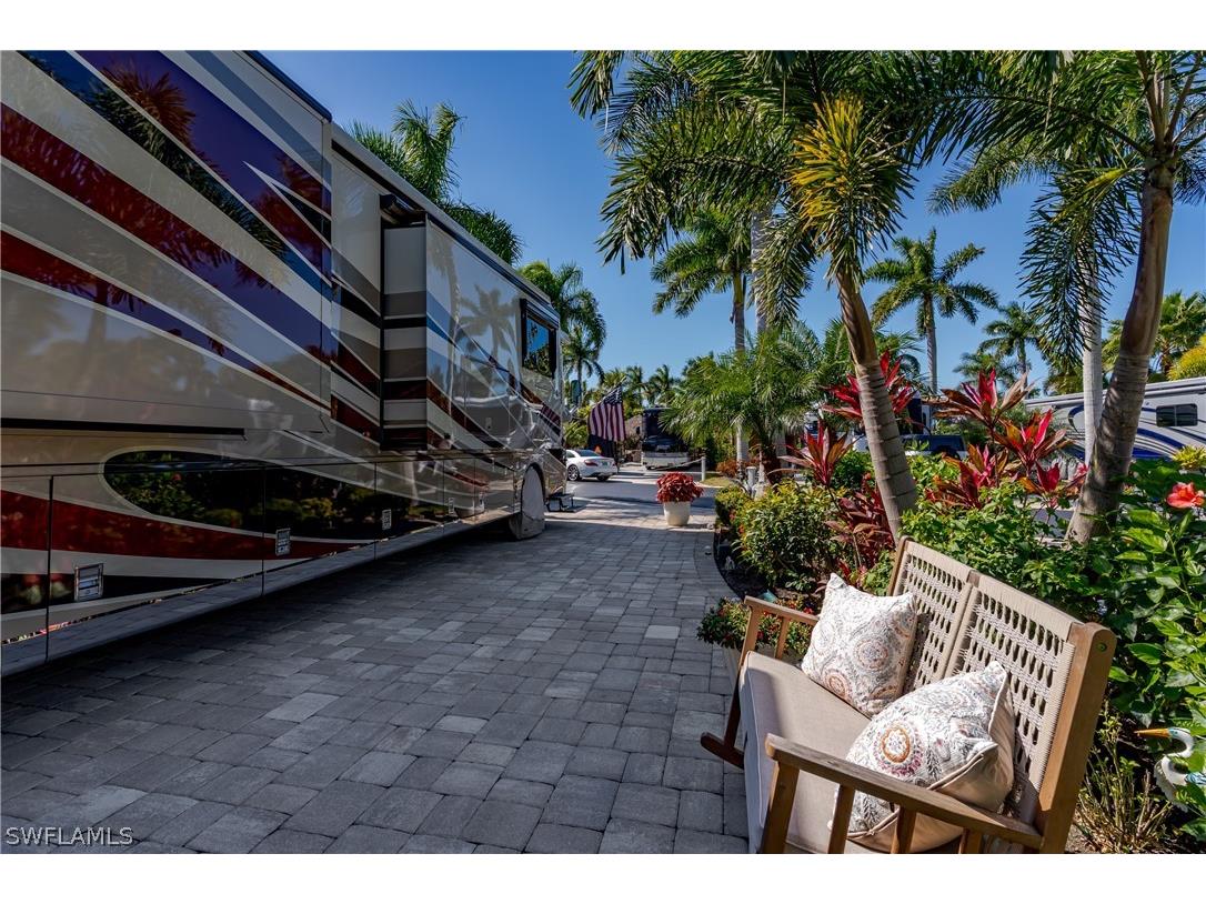 13583 Snook Circle Naples FL 34114 226007114 image20