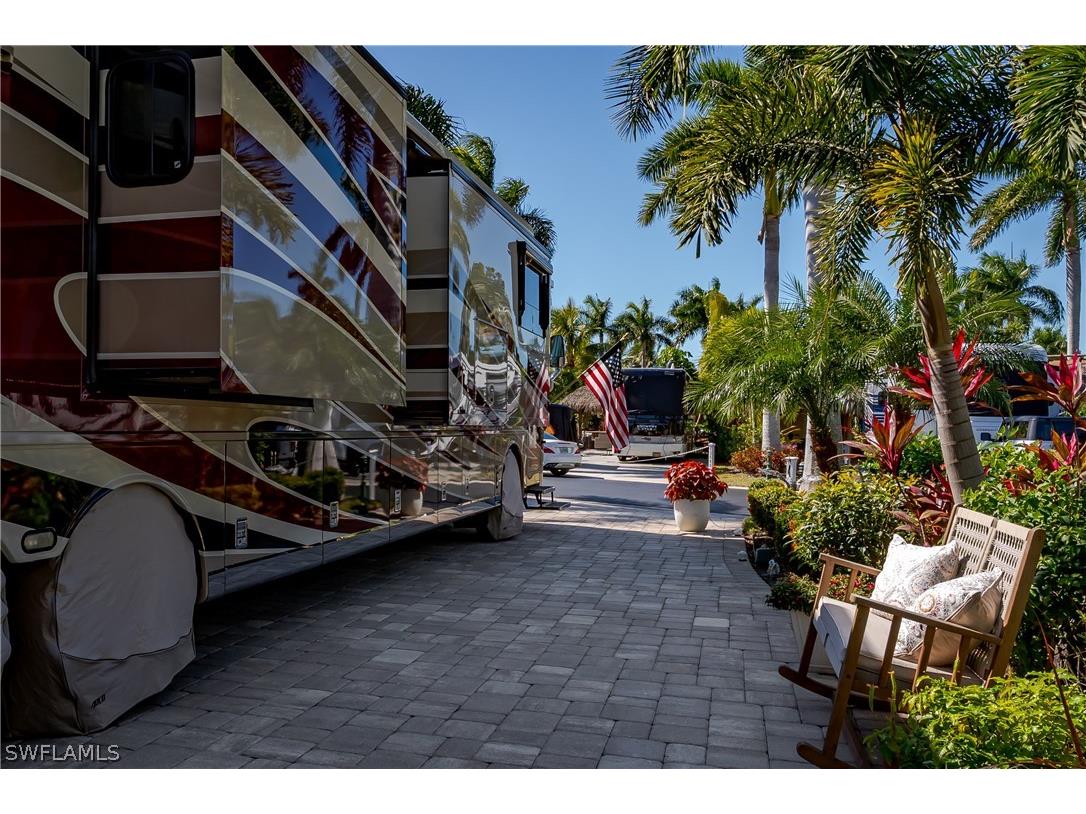 13583 Snook Circle Naples FL 34114 226007114 image24