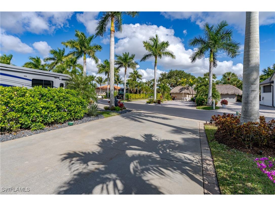 13584 Snook Circle Naples FL 34114 224029789 image16