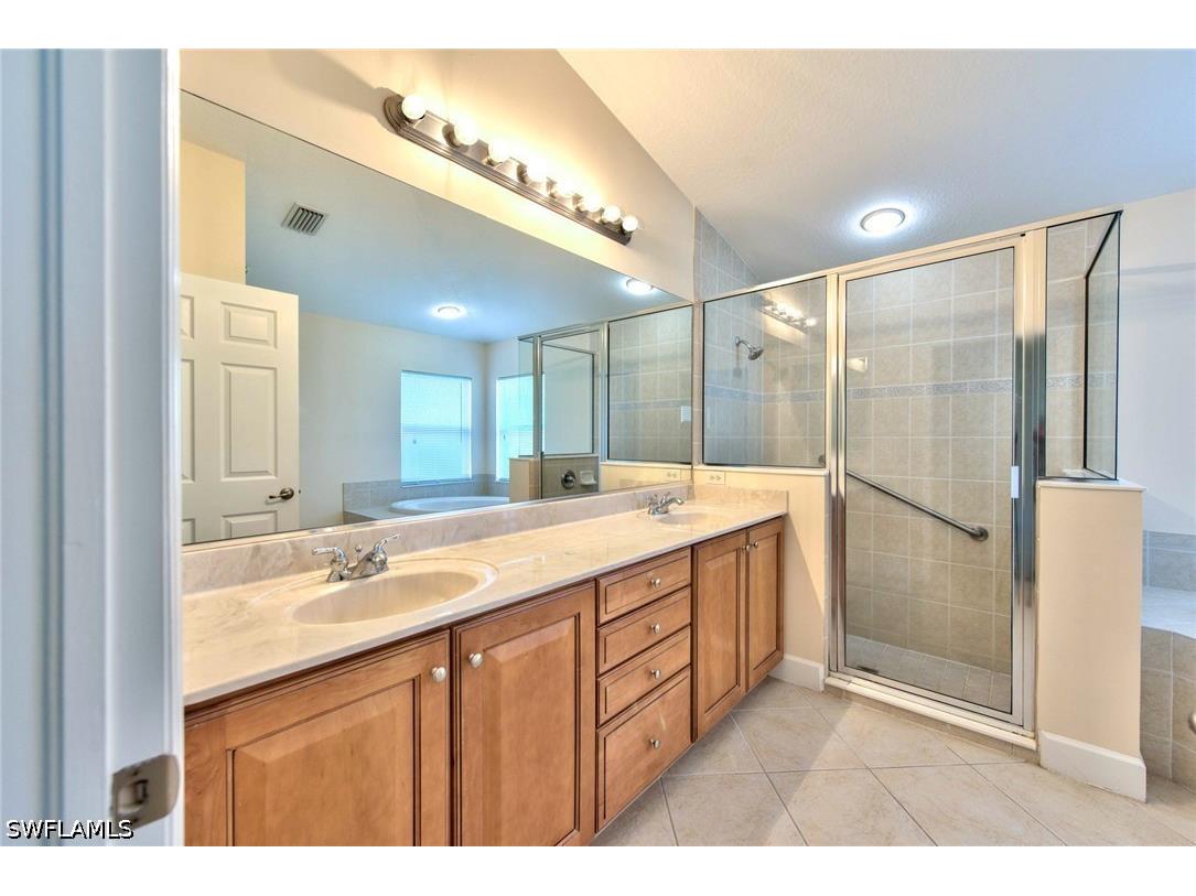 13584 Troia Drive Estero FL 33928 226019158 image18