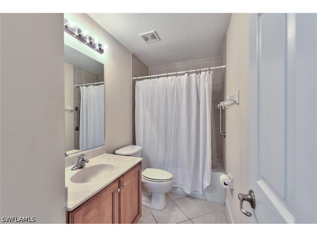 13584 Troia Drive Estero FL 33928 226019158 image24