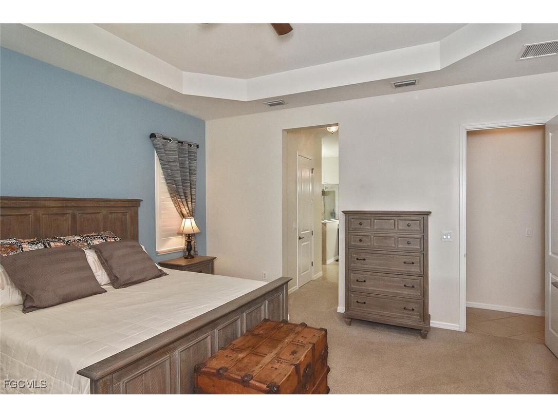 13586 Starwood Lane Fort Myers FL 33912 2025023542 image18