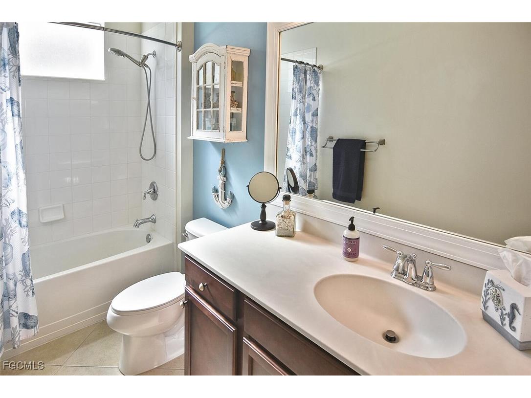 13586 Starwood Lane Fort Myers FL 33912 2025023542 image23