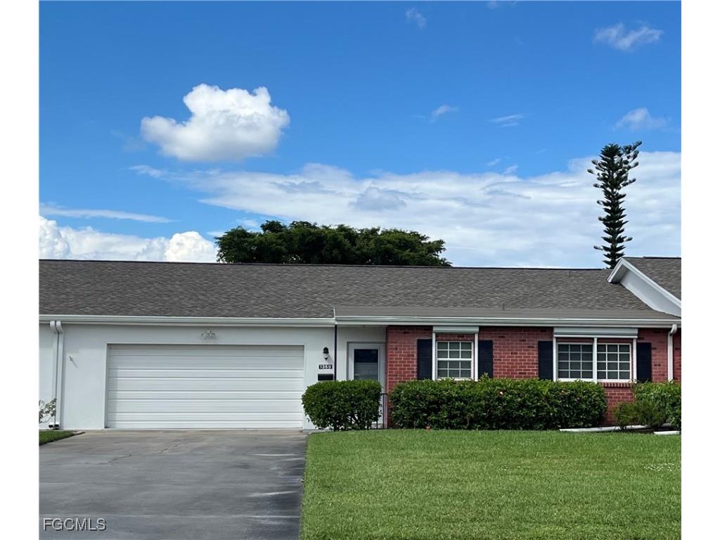 1359 Myerlee Country Club Boulevard Fort Myers FL 33919 2025008085 image1