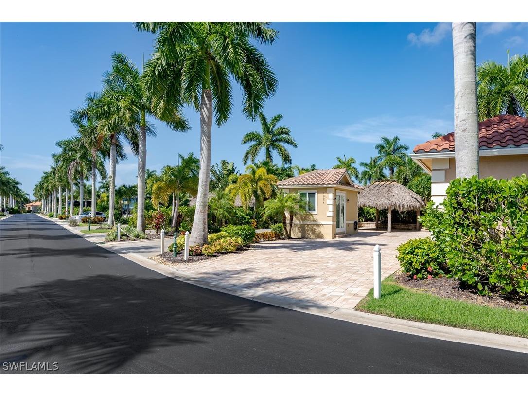 13596 Snook Circle Naples FL 34114 224048753 image1