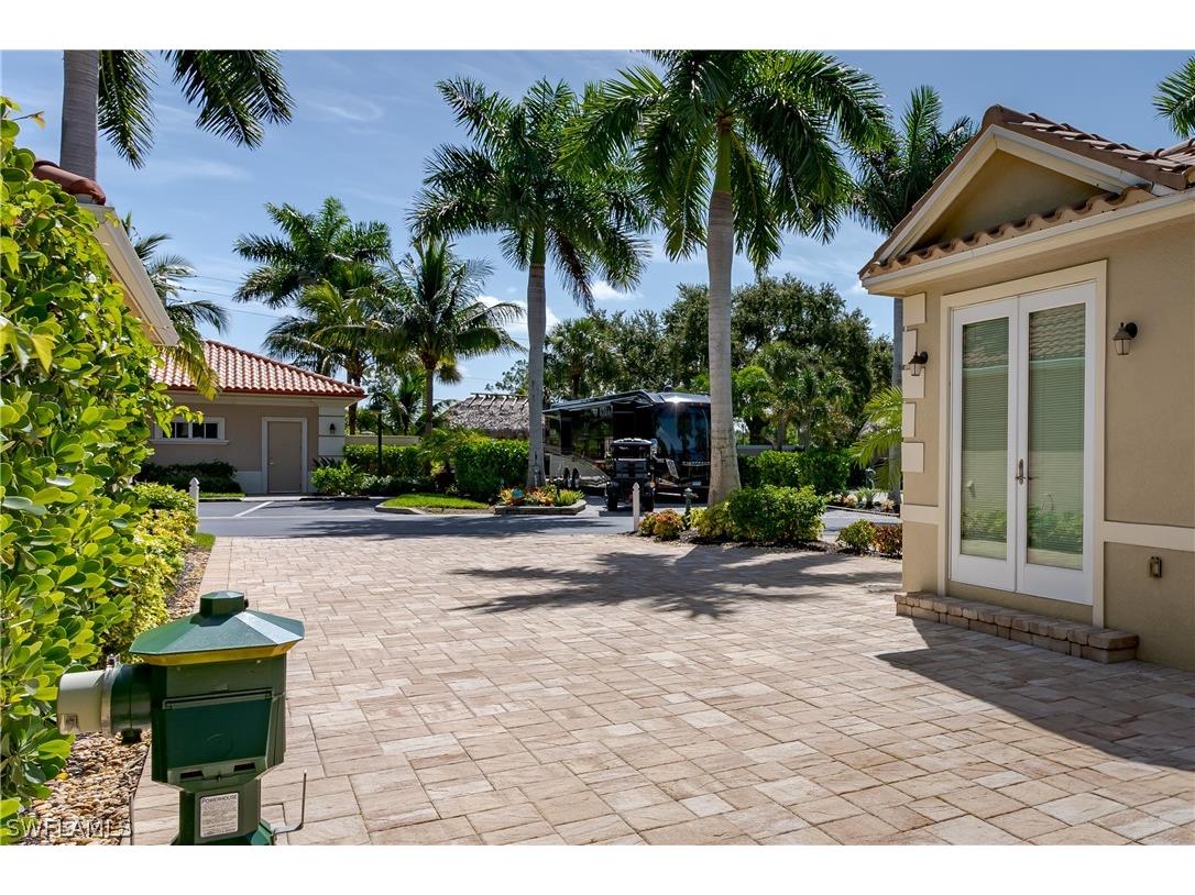 13596 Snook Circle Naples FL 34114 224048753 image34