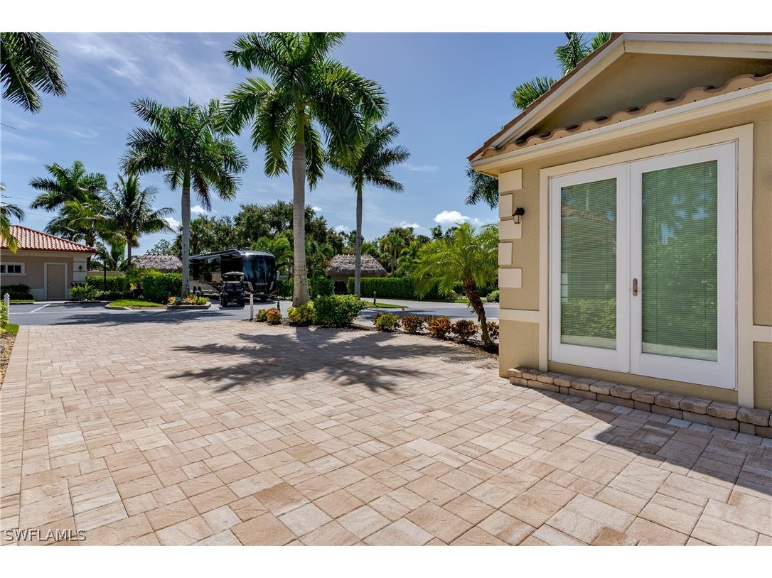 13596 Snook Circle Naples FL 34114 224048753 image36