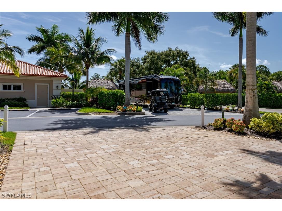 13596 Snook Circle Naples FL 34114 224048753 image40