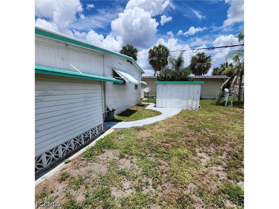 136 Amber Avenue North Fort Myers FL 33917 2026022638 image10