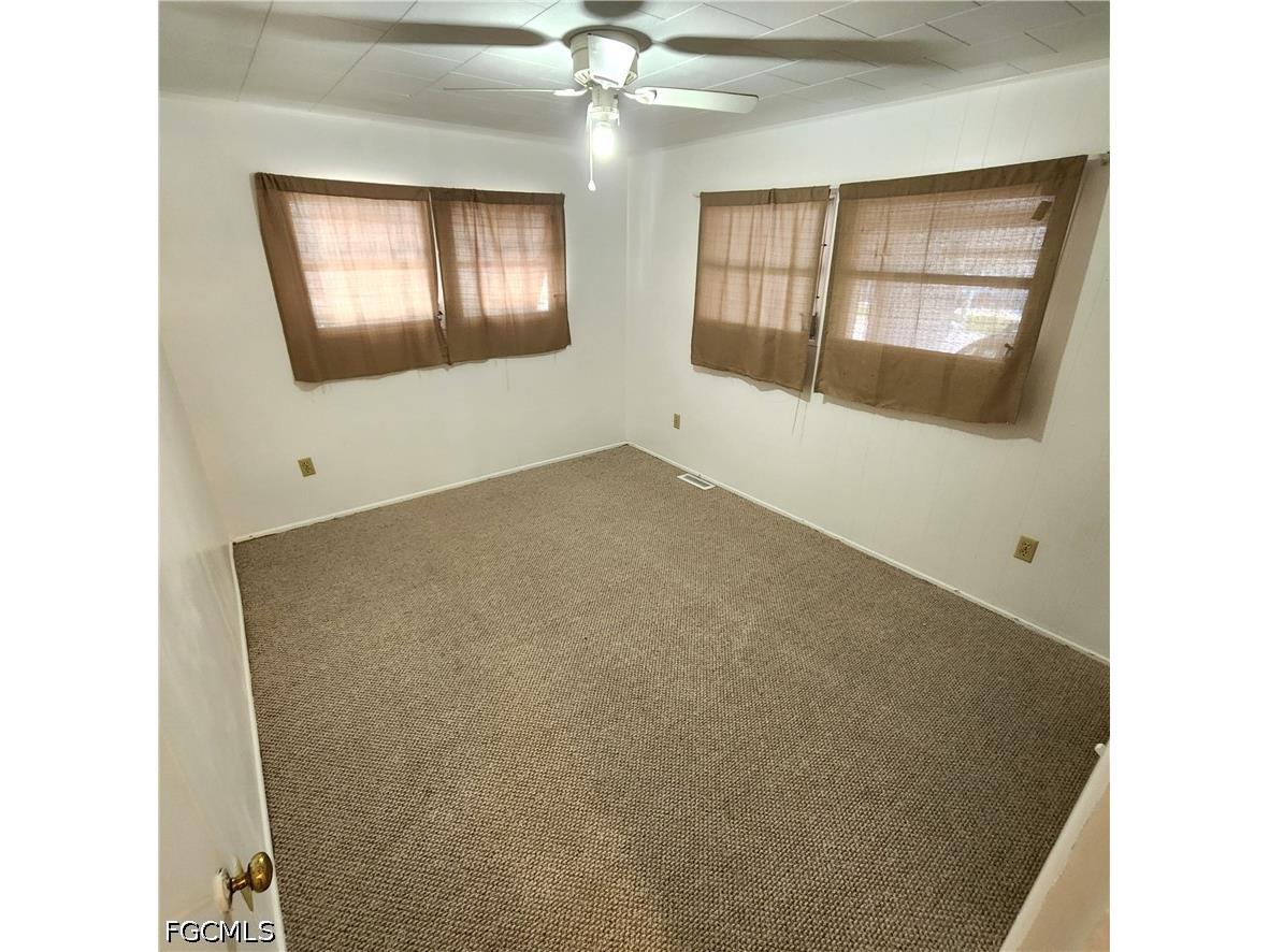 136 Amber Avenue North Fort Myers FL 33917 2026022638 image25
