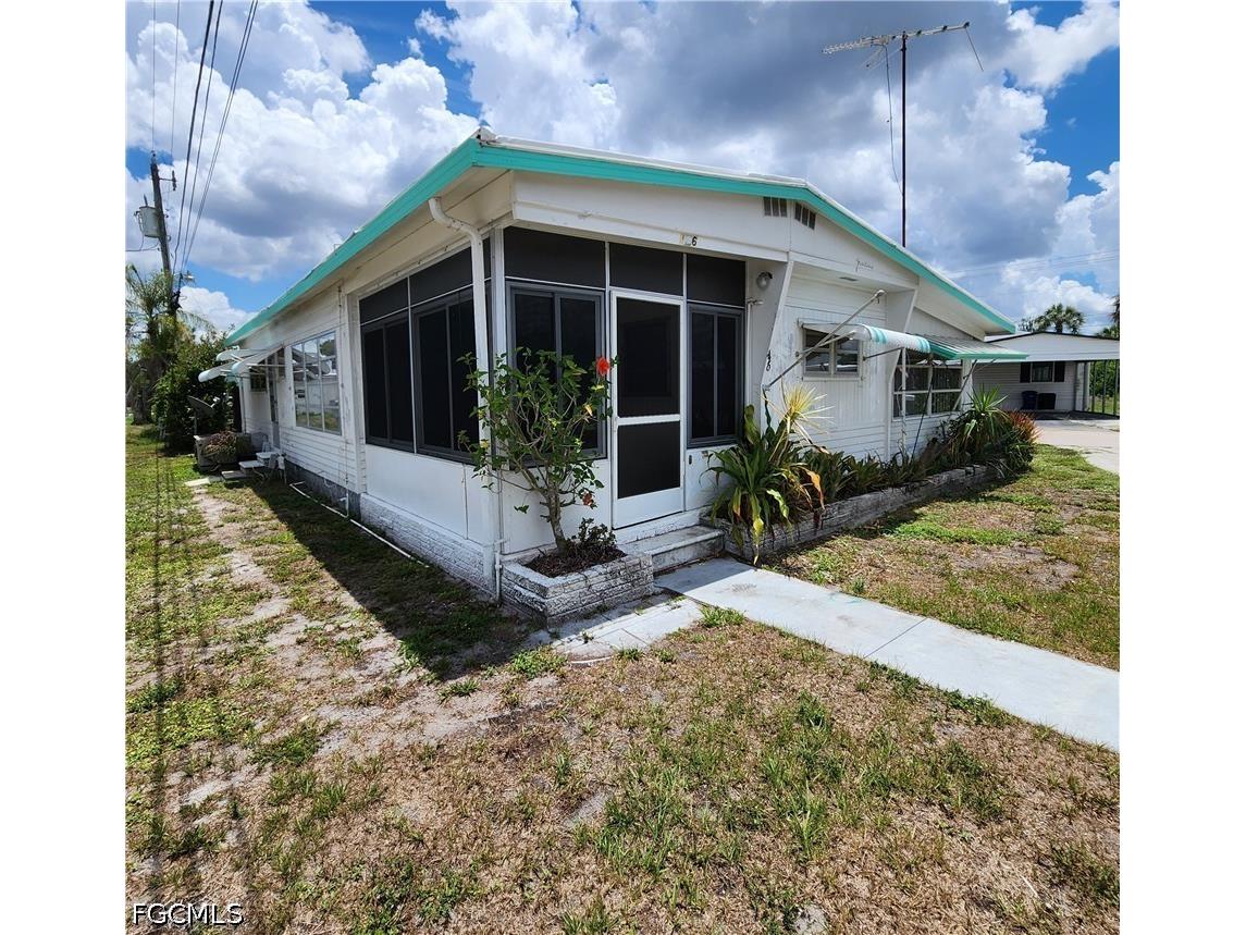 136 Amber Avenue North Fort Myers FL 33917 2026022638 image4