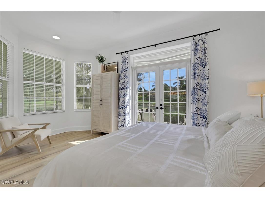 136 April Sound Drive Naples FL 34119 225085259 image10