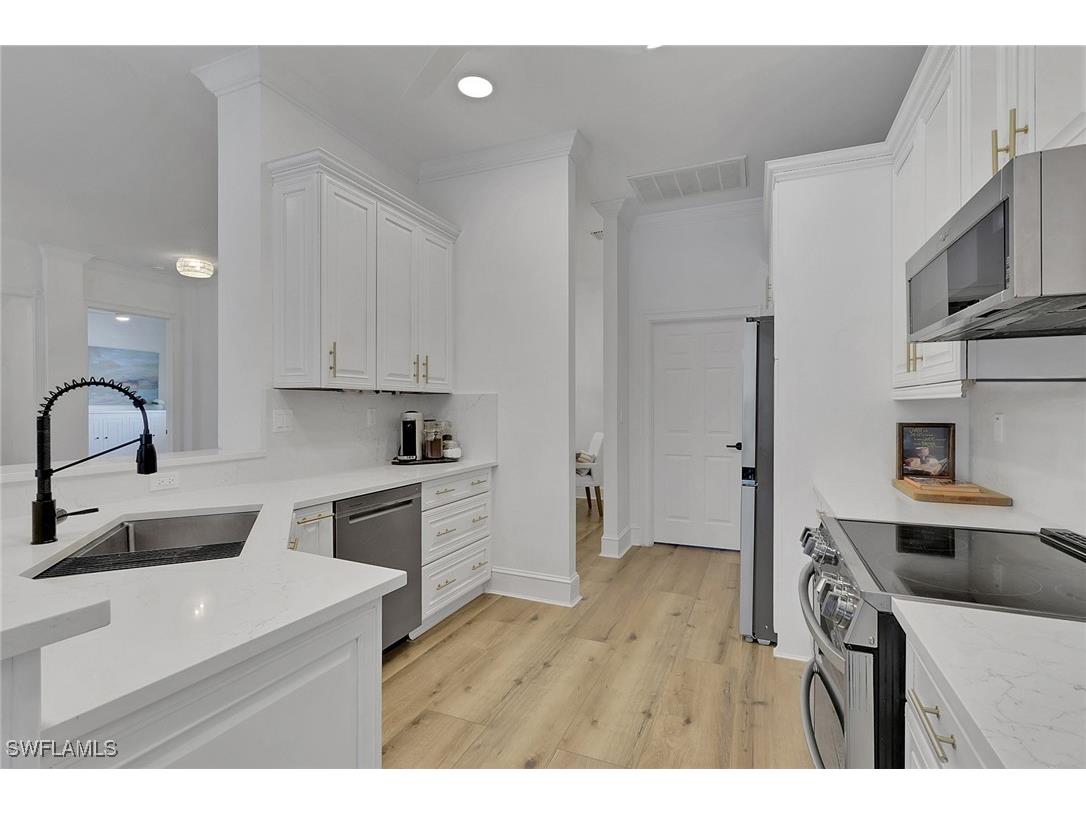 136 April Sound Drive Naples FL 34119 225085259 image7