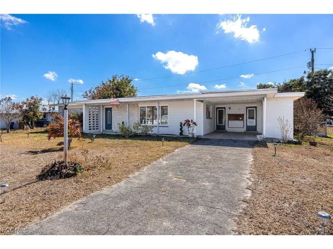 136 Coolidge Avenue Lehigh Acres FL 33936 2026008802 image2