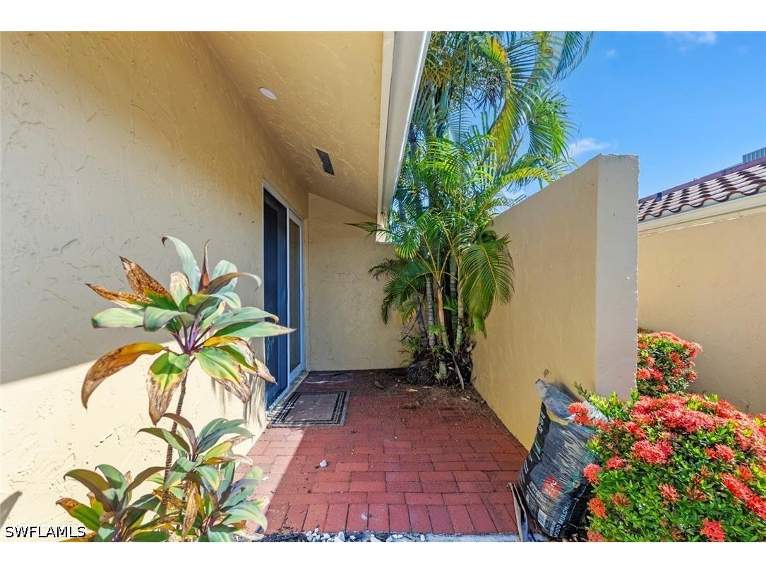 136 Harrison Road #1 Naples FL 34112 226026128 image18