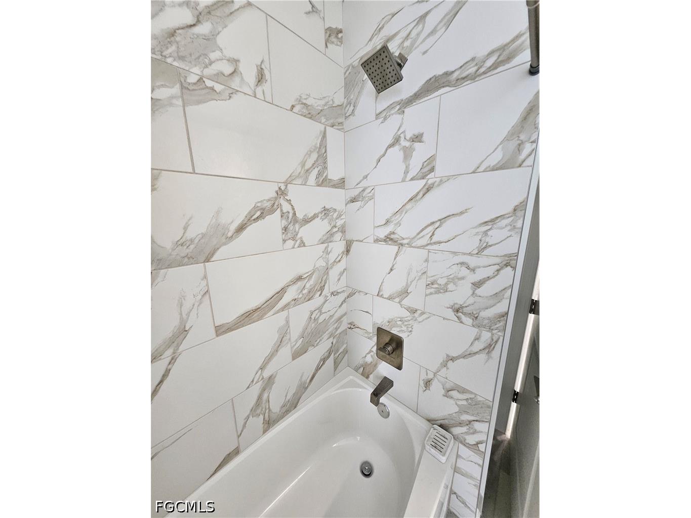 136 Kamal Parkway Cape Coral FL 33904 2026025632 image22