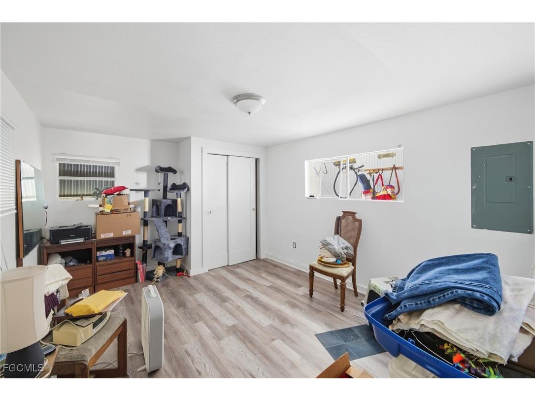 136 Lexington Avenue Fort Myers FL 33908 2025011516 image15