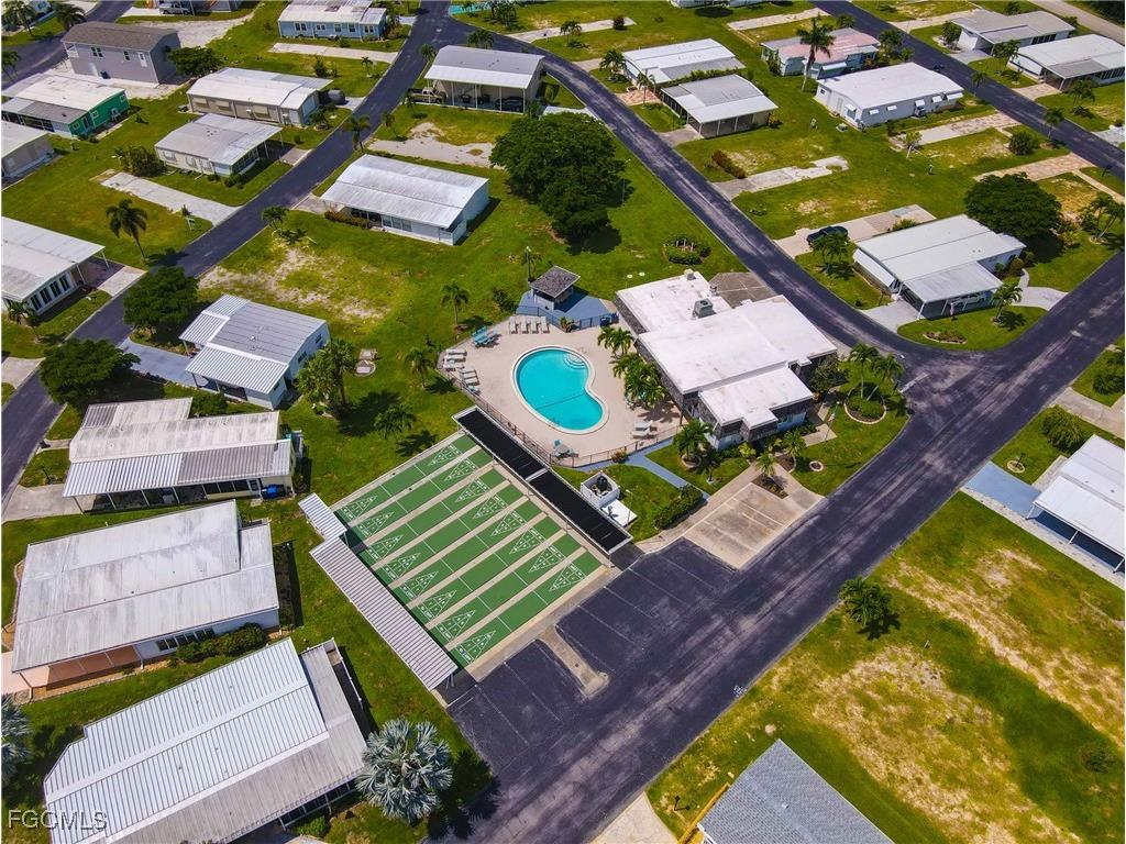 136 Lexington Avenue Fort Myers FL 33908 2025011516 image27