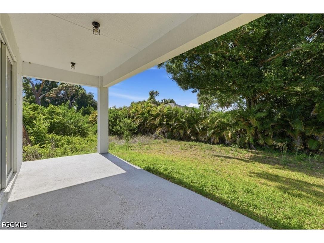 136 Lomas Road Rotonda West FL 33947 2026020435 image11