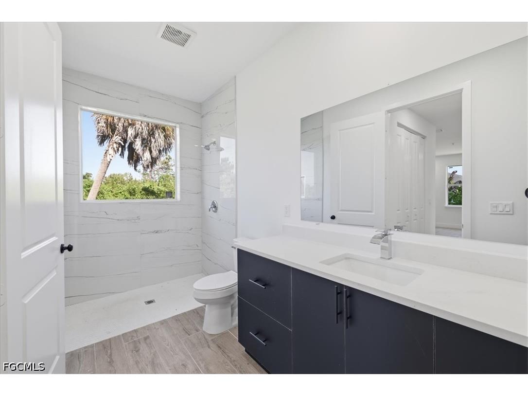 136 Lomas Road Rotonda West FL 33947 2026020435 image6