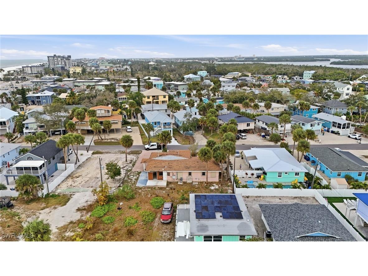 136 Madison Court Fort Myers Beach FL 33931 226001722 image19