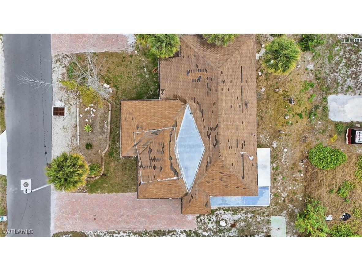 136 Madison Court Fort Myers Beach FL 33931 226001722 image20