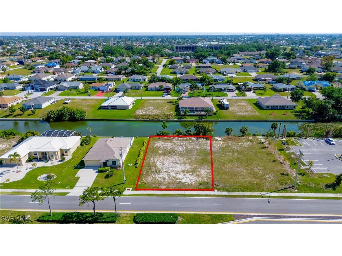 136 Nicholas Parkway E Cape Coral FL 33990 225054894 image2